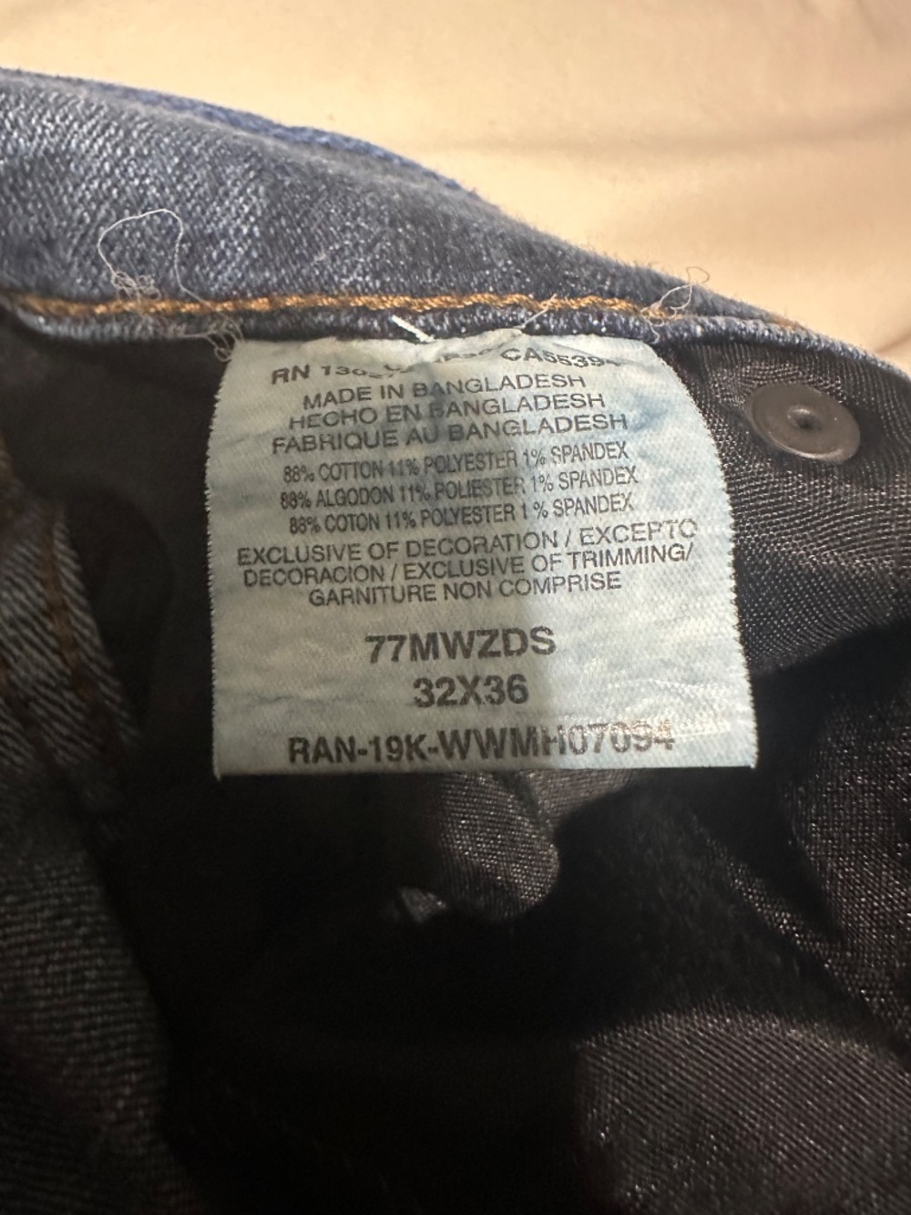 MEN'S WRANGLER RETRO SLIM FIT BOOTCUT JEAN - Picture 4 of 4